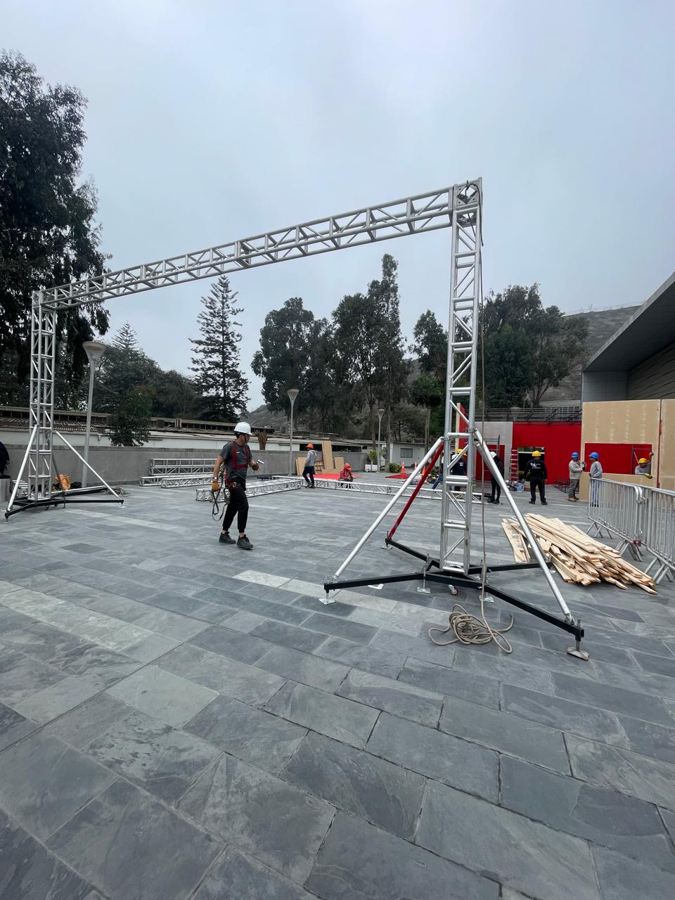 supervisión de seguridad ssoma en montaje de eventos